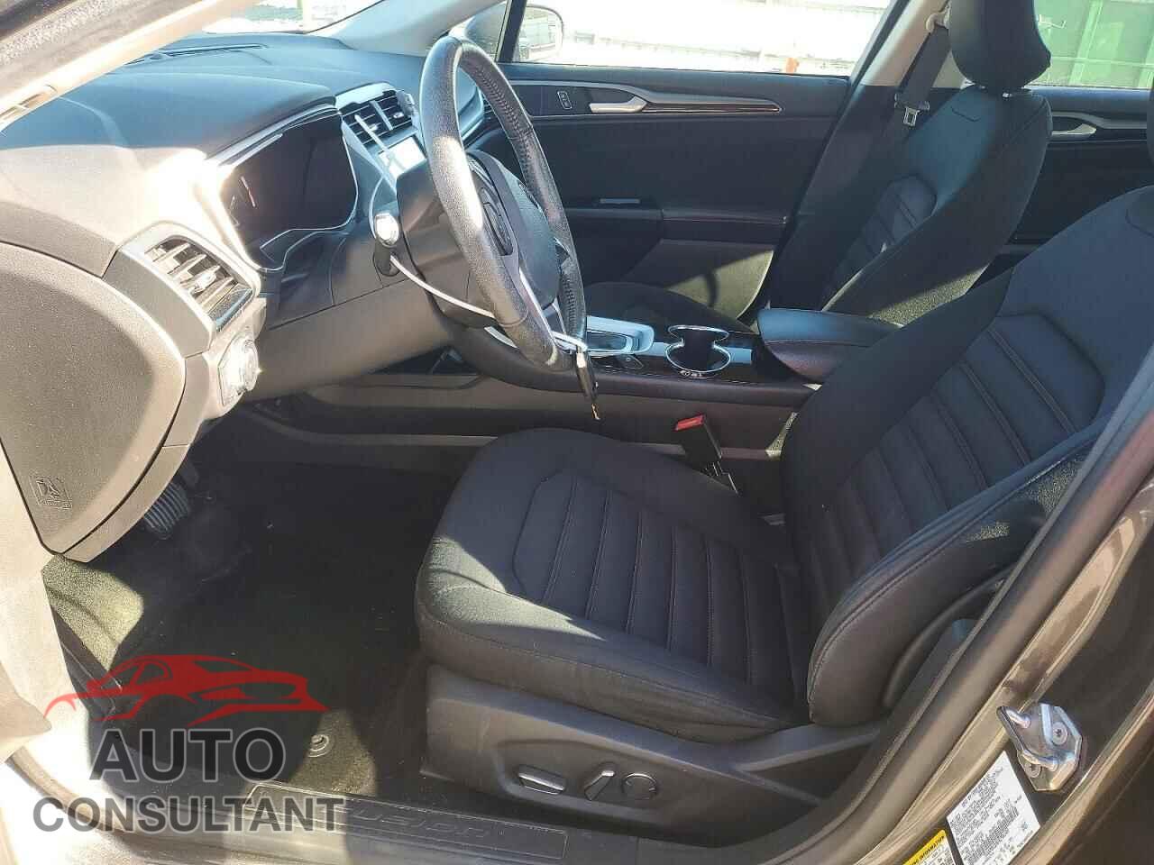 FORD FUSION 2016 - 3FA6P0LU2GR296501