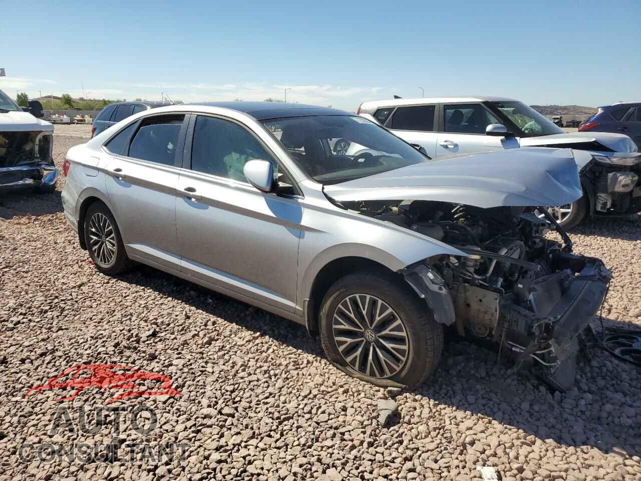 VOLKSWAGEN JETTA 2019 - 3VWCB7BU8KM196248