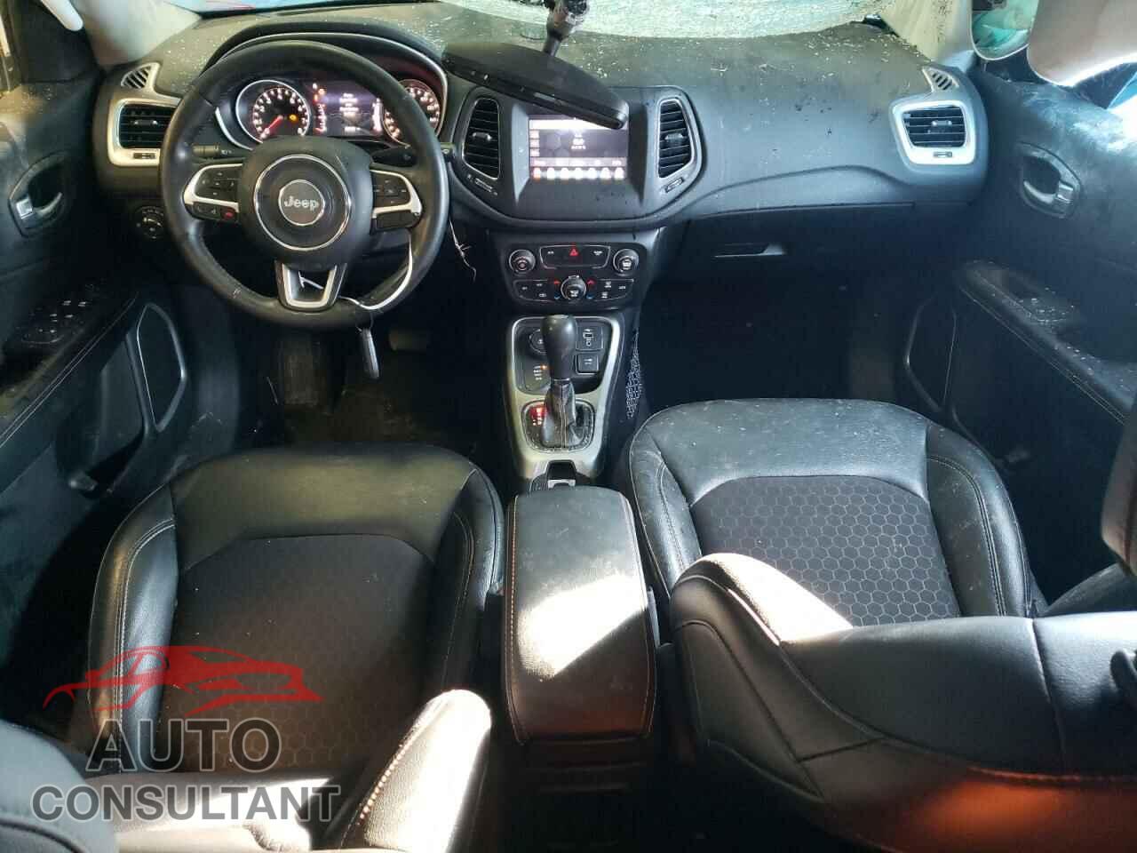 JEEP COMPASS 2019 - 3C4NJDBB8KT628578