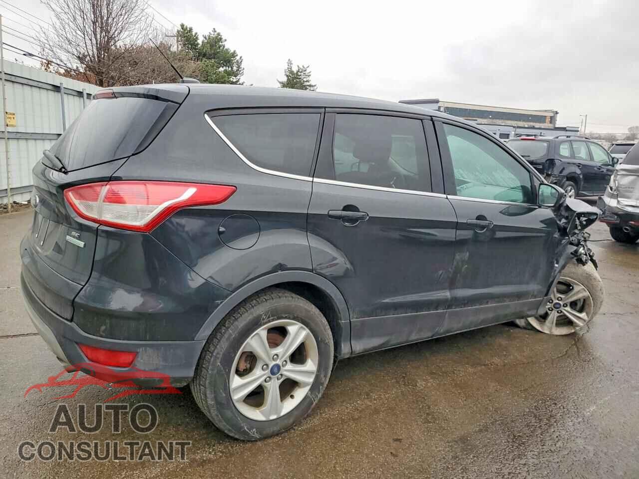 FORD ESCAPE 2015 - 1FMCU0GX5FUB01682