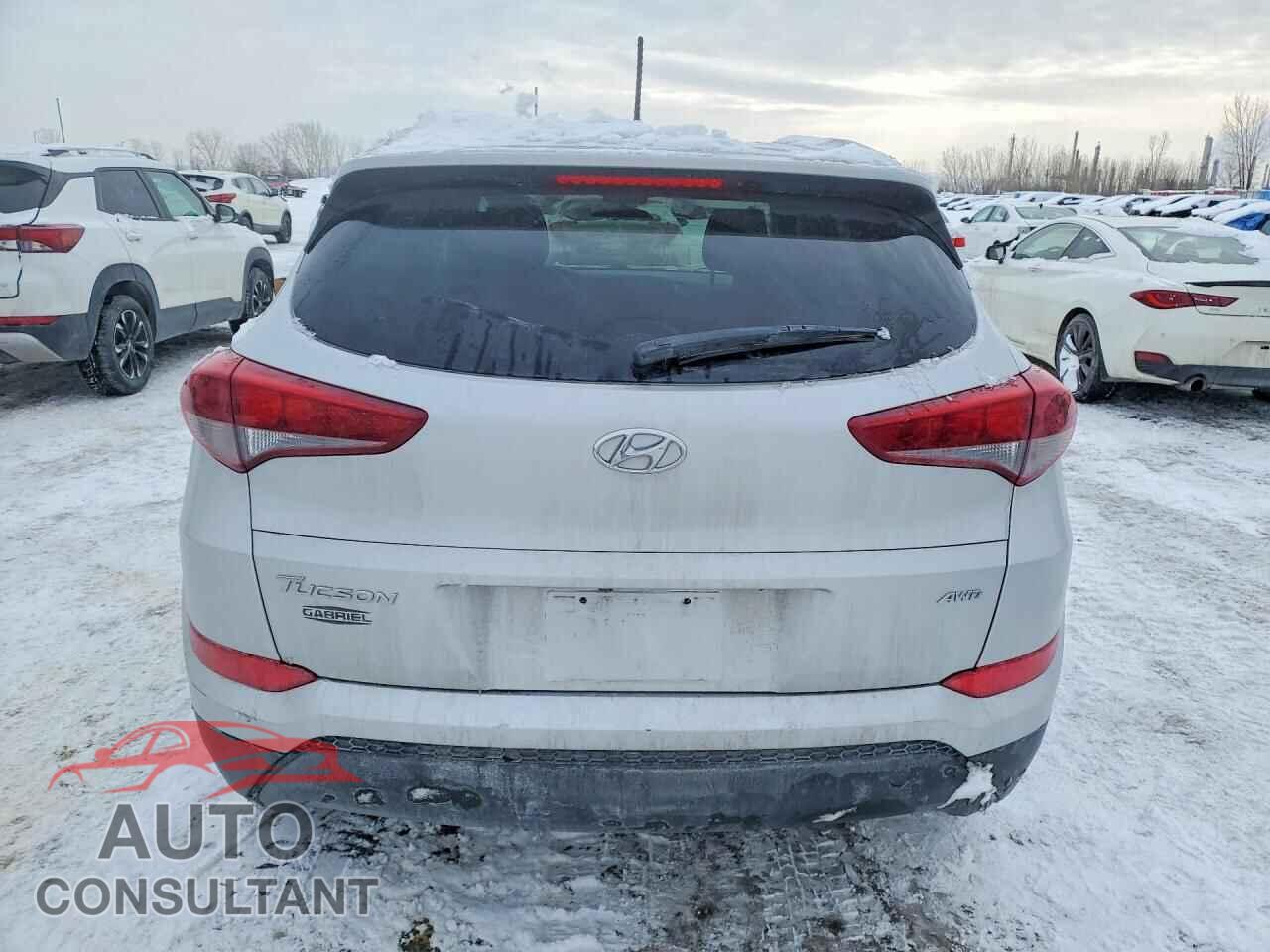 HYUNDAI TUCSON 2017 - KM8J3CA41HU301178