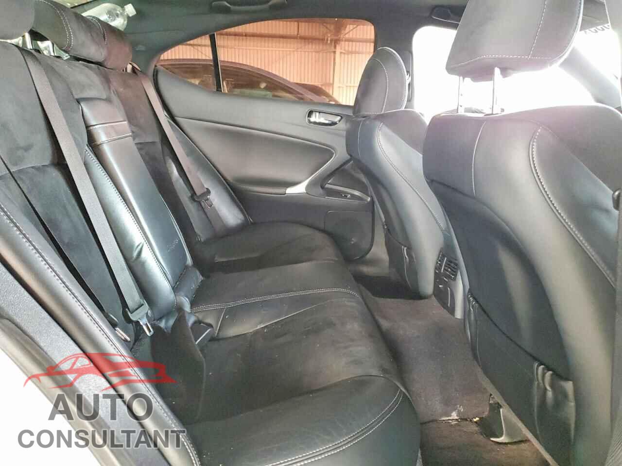 LEXUS IS 2012 - JTHBF5C26C5161220