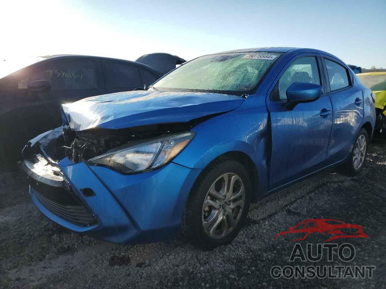 TOYOTA YARIS 2017 - 3MYDLBYV8HY196342