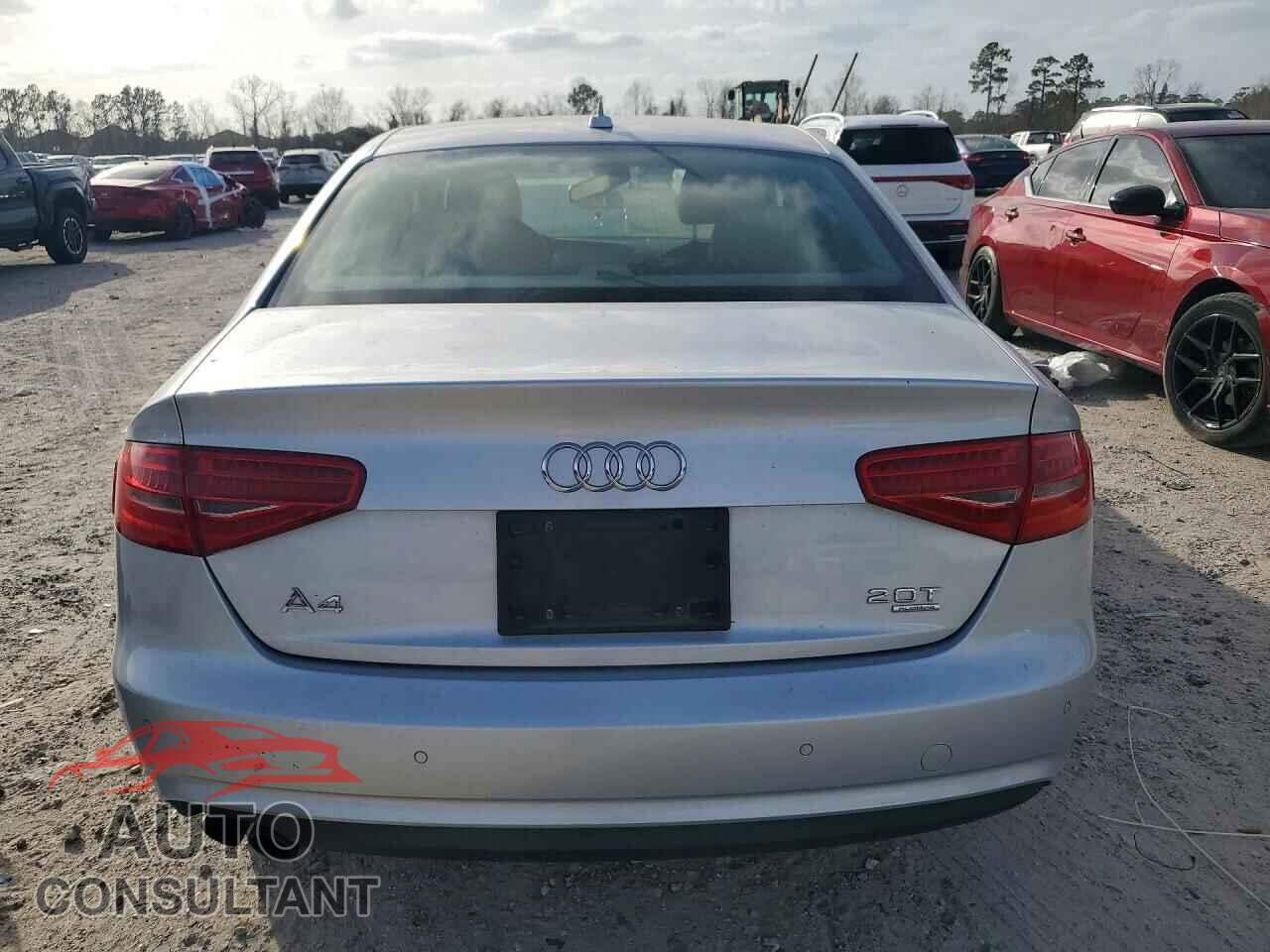 AUDI A4 2013 - WAUFFAFL6DN030187