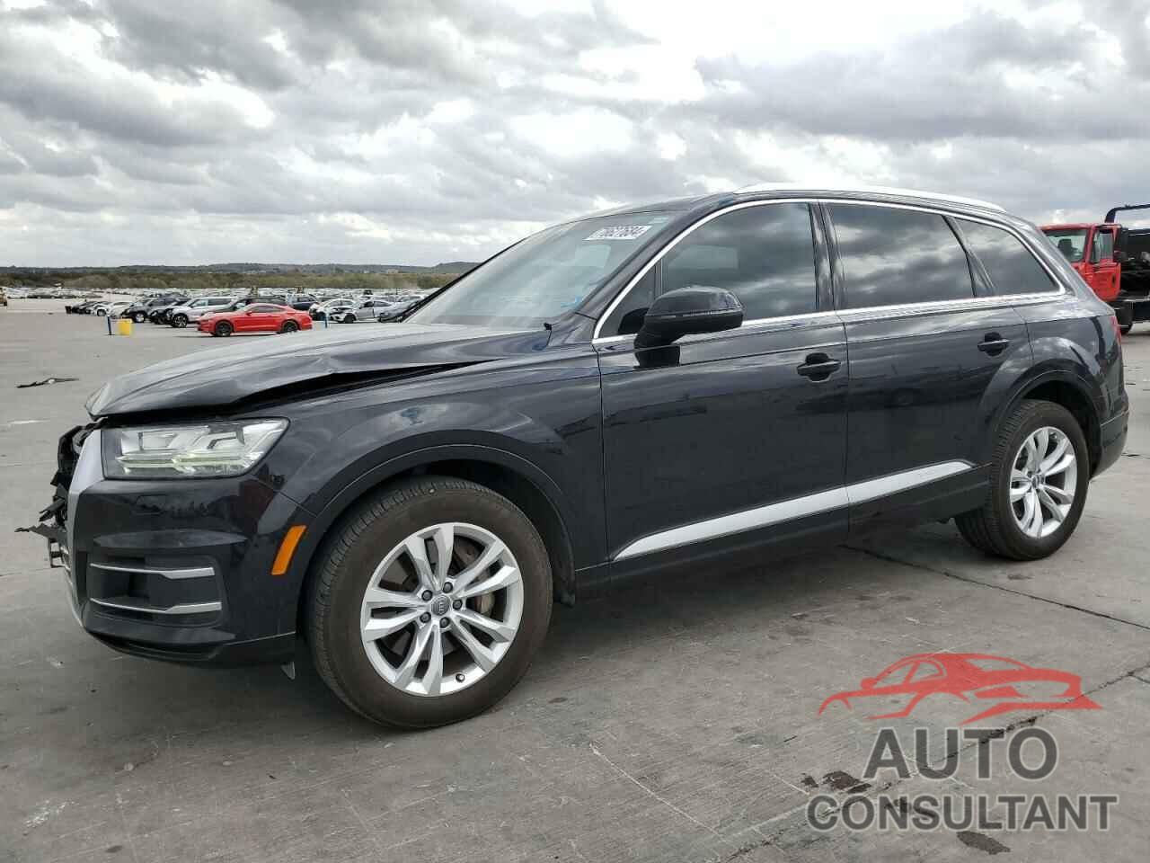 AUDI Q7 2018 - WA1LAAF70JD017972