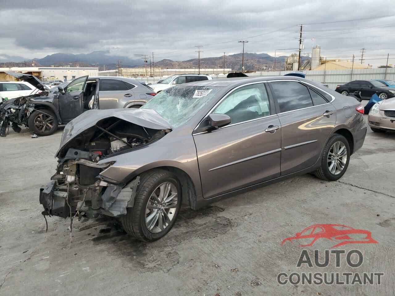 TOYOTA CAMRY 2017 - 4T1BF1FK2HU303237