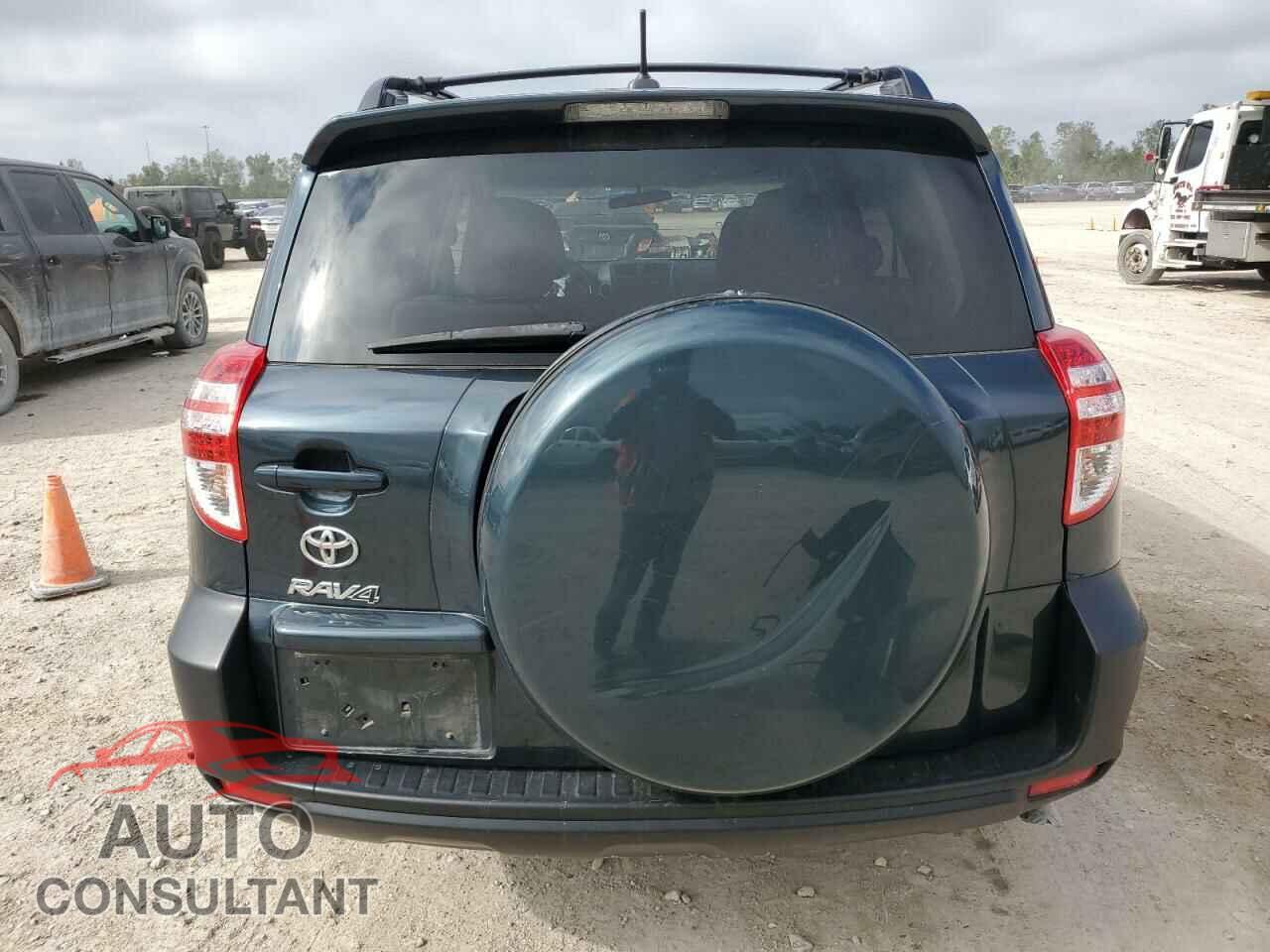 TOYOTA RAV4 2012 - 2T3ZF4DV2CW149464