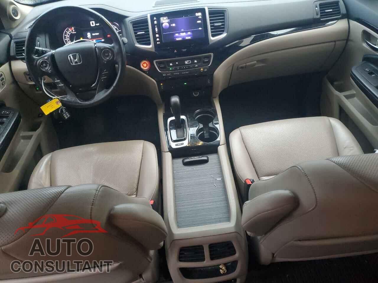 HONDA RIDGELINE 2017 - 5FPYK3F73HB011467
