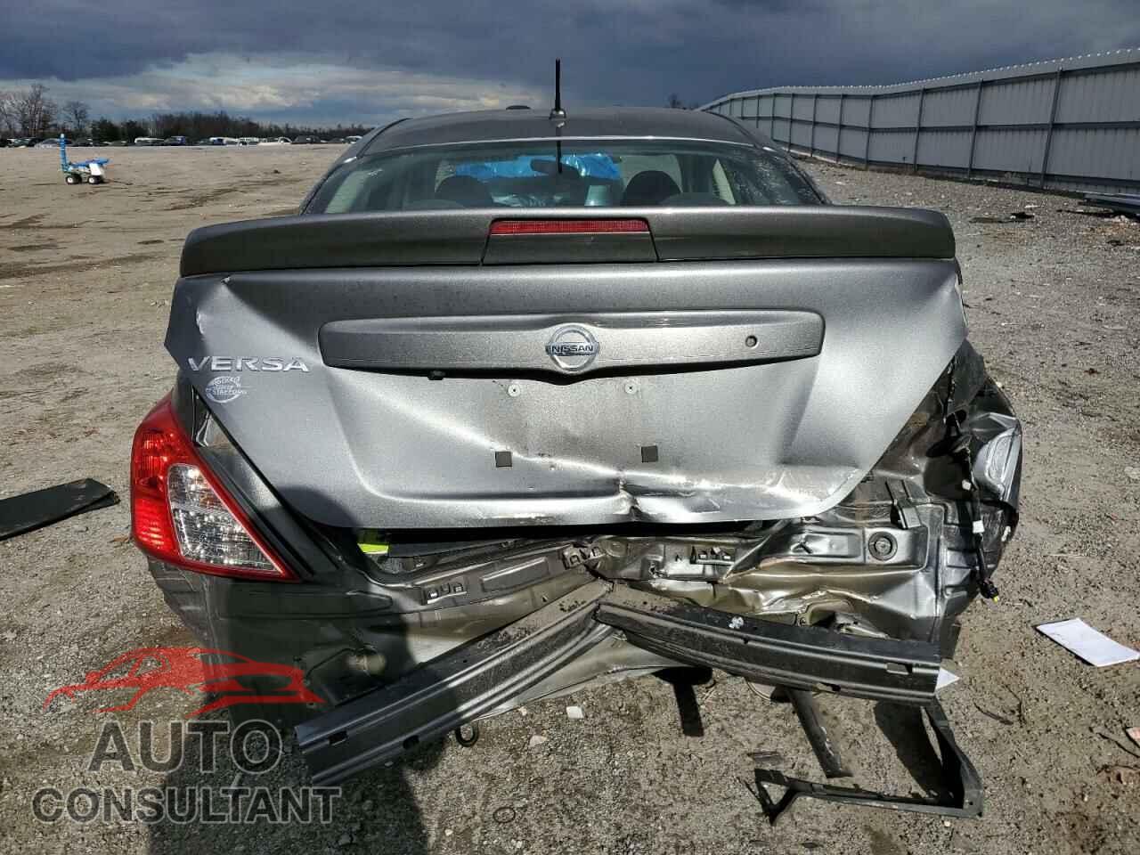 NISSAN VERSA 2019 - 3N1CN7AP3KL816342