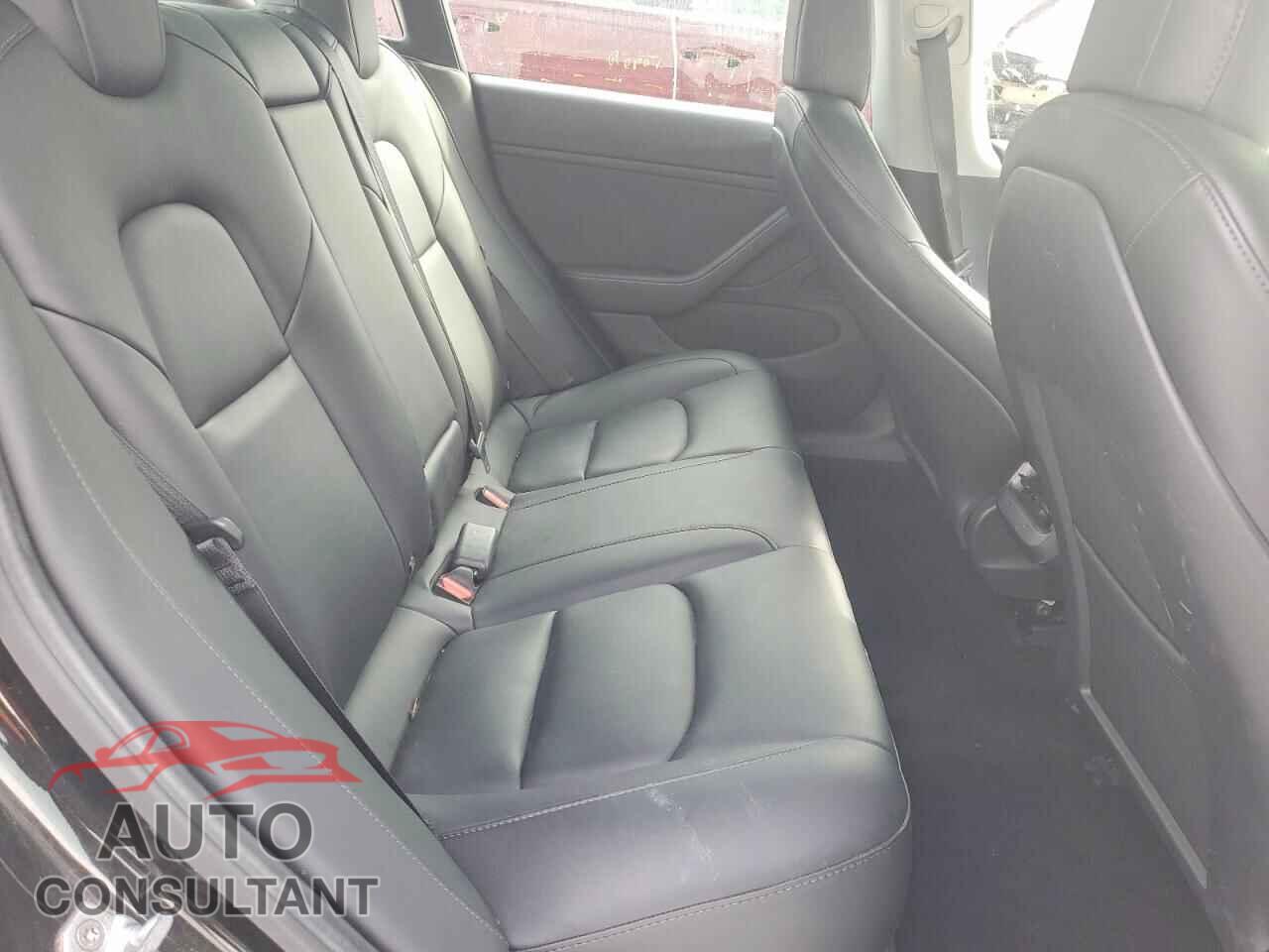 TESLA MODEL 3 2021 - 5YJ3E1EB9MF853079