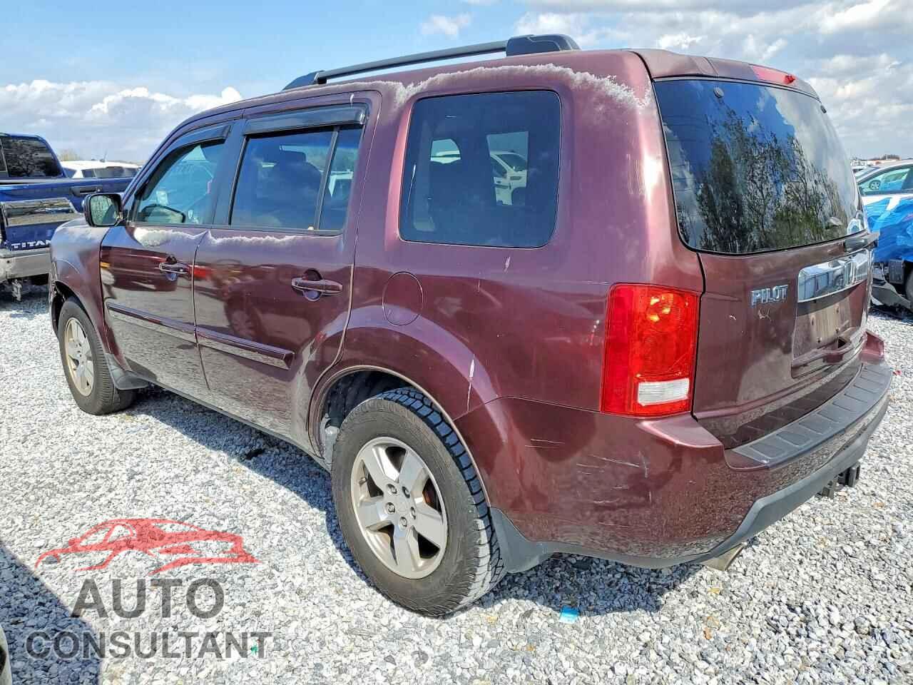 HONDA PILOT 2011 - 5FNYF3H59BB019945