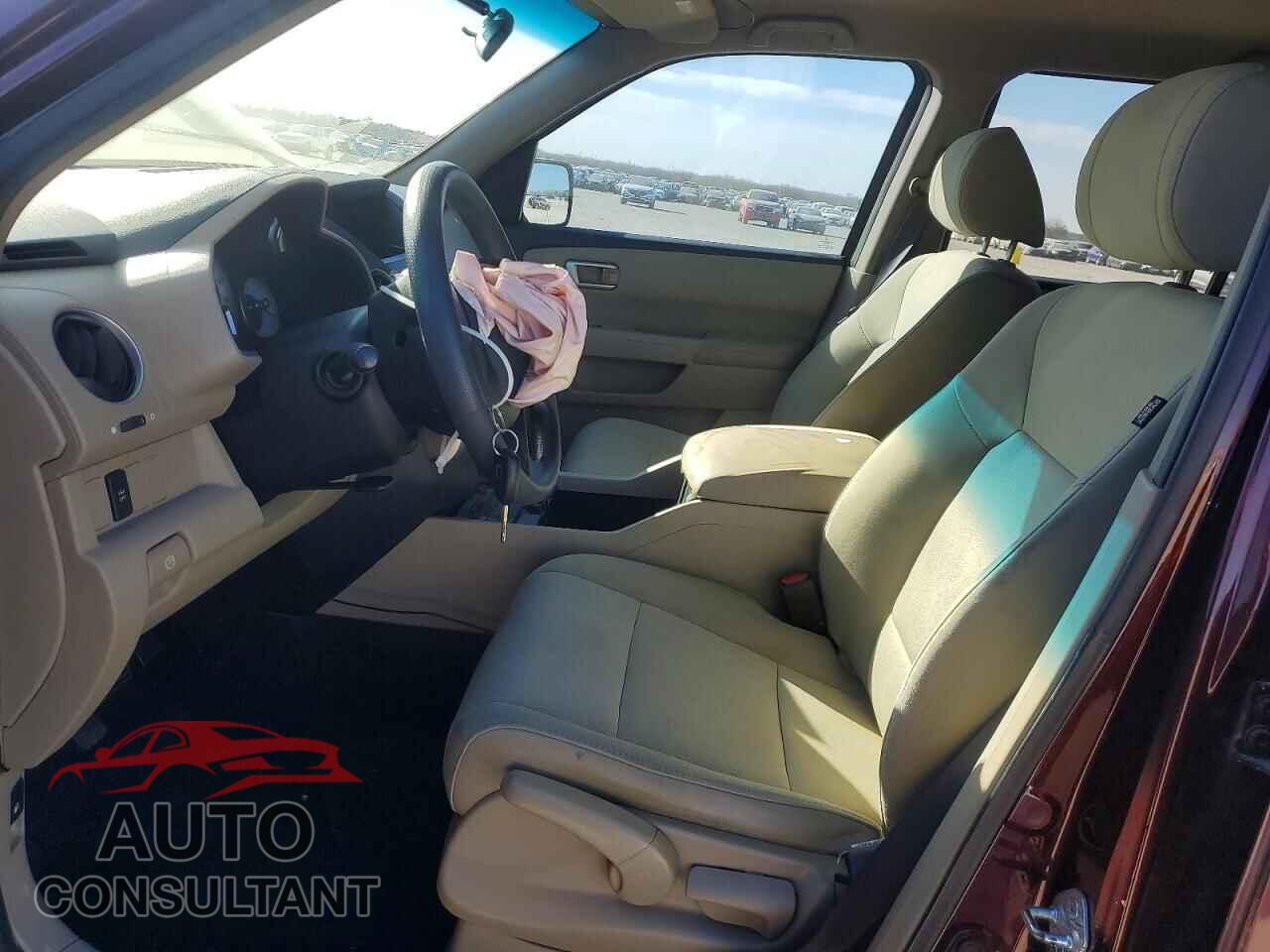 HONDA PILOT 2011 - 5FNYF3H27BB016161
