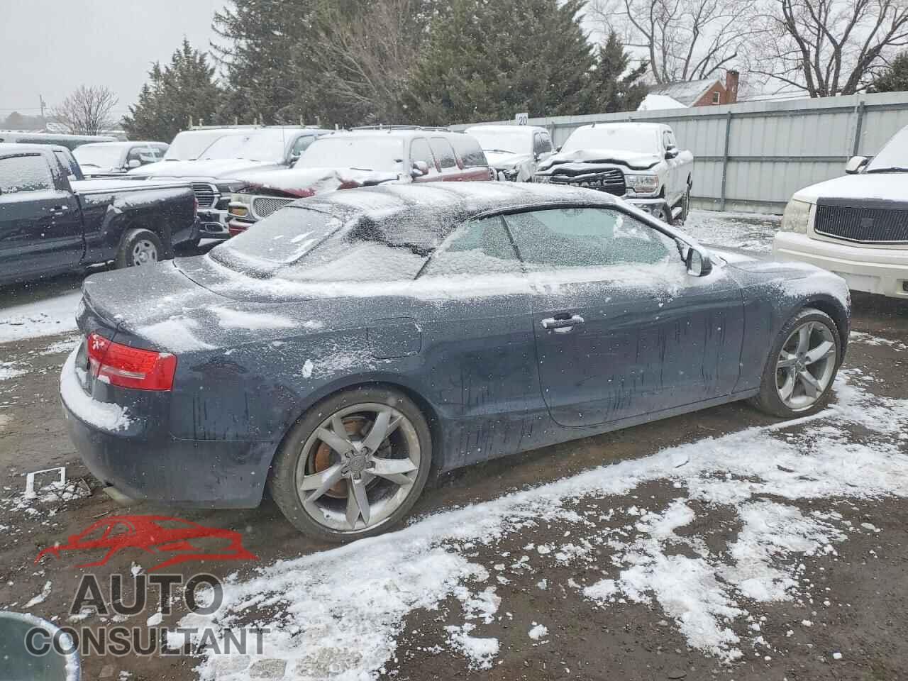AUDI A5 2012 - WAUJFAFH1CN000535