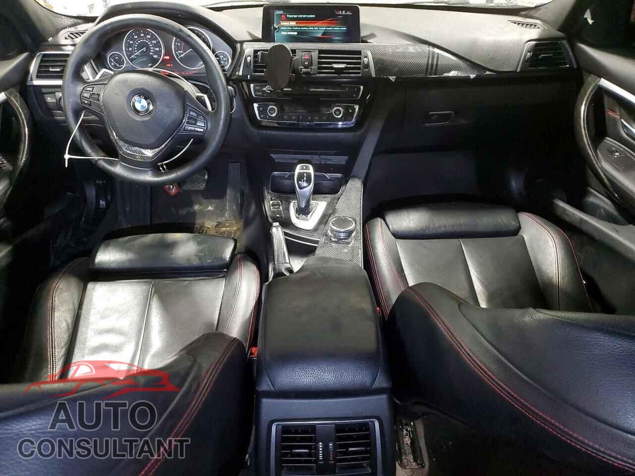 BMW 3 SERIES 2017 - WBA8D9C37HA005216