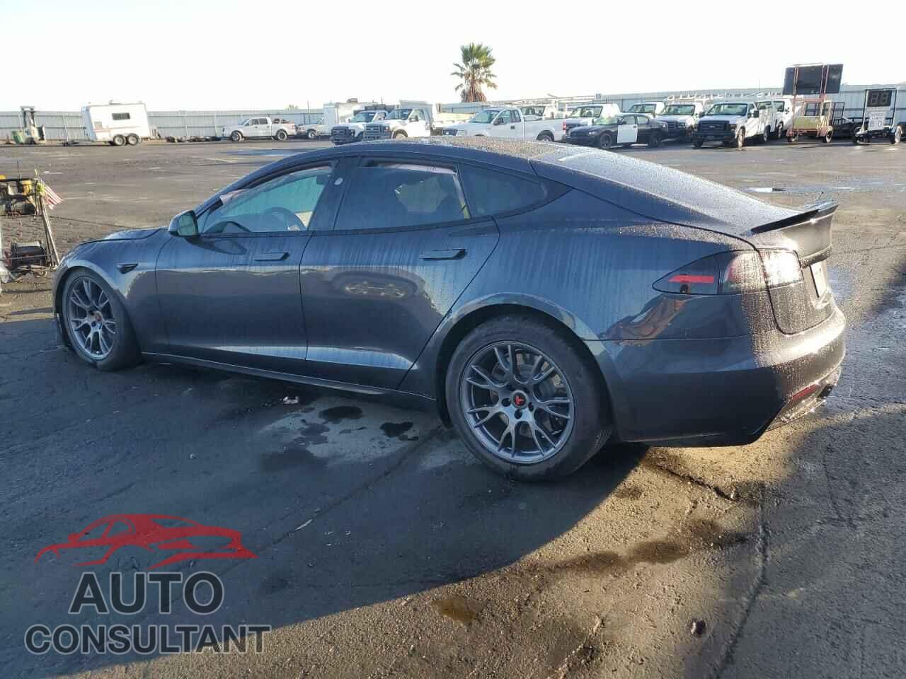 TESLA MODEL S 2024 - 5YJSA1E57RF534207