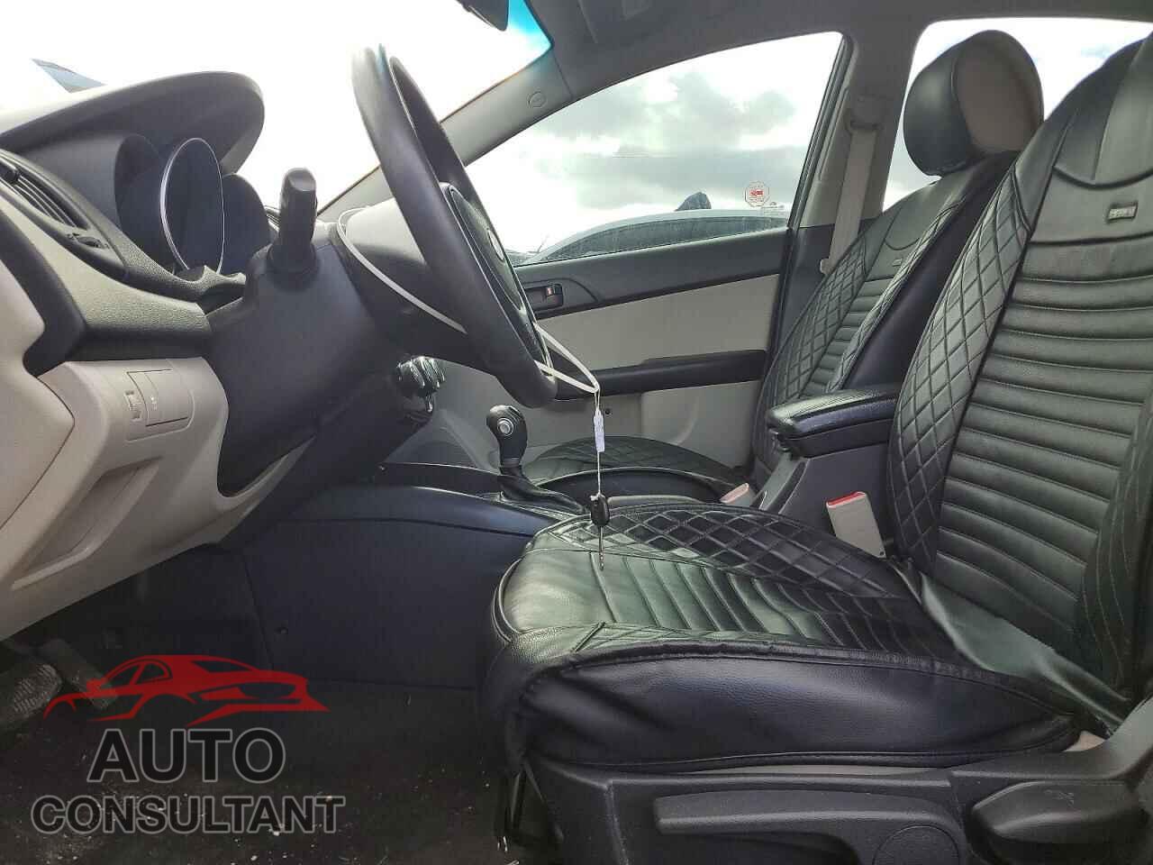 KIA FORTE 2011 - KNAFU4A27B5450737