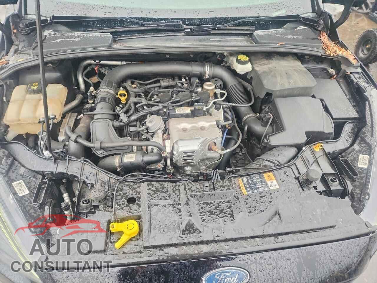 FORD FOCUS 2018 - 1FADP3FE6JL219603