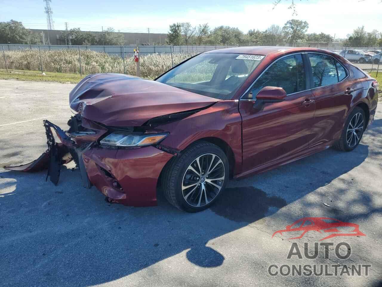 TOYOTA CAMRY 2018 - 4T1B11HK9JU532421