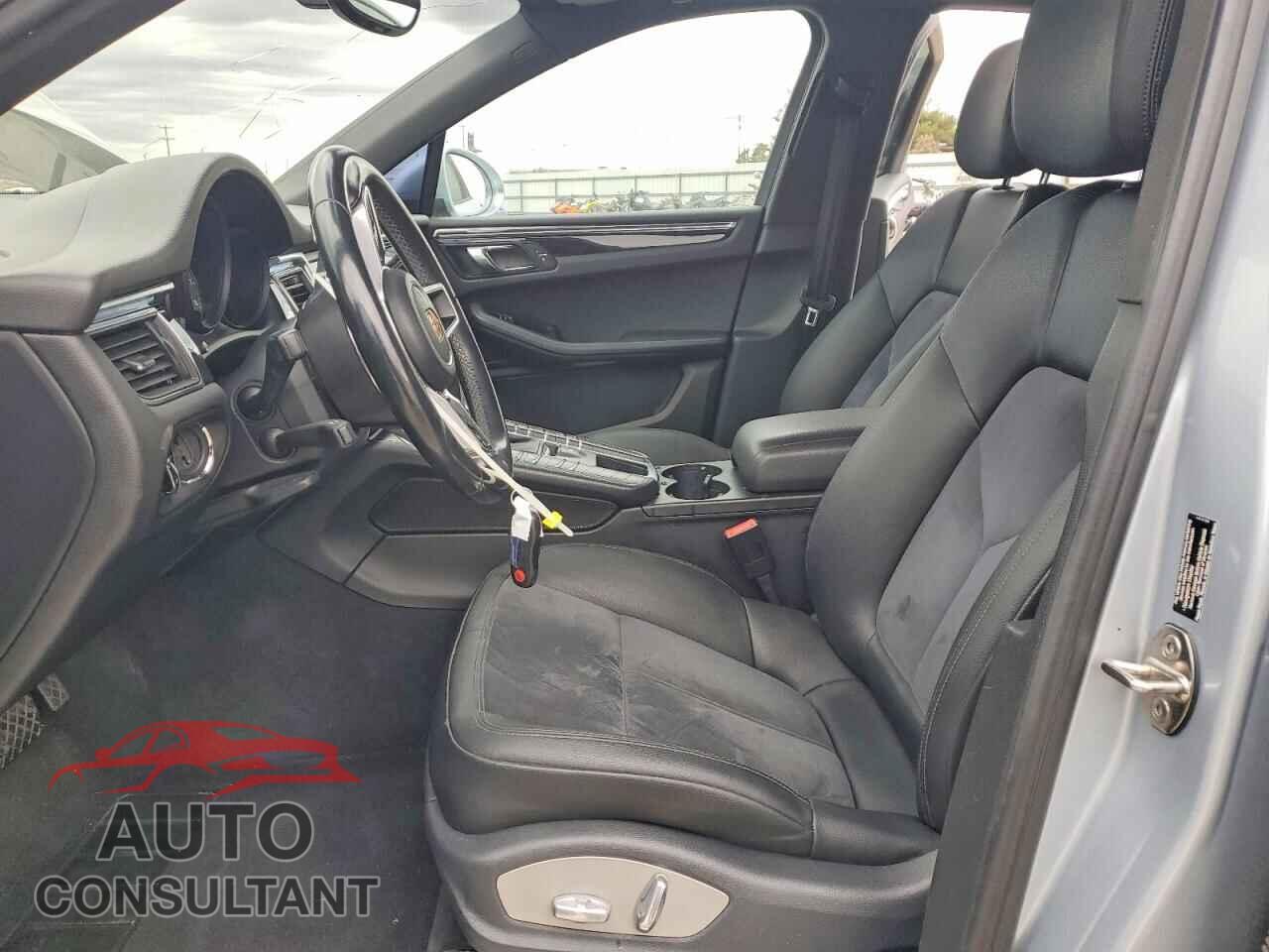 PORSCHE MACAN 2016 - WP1AB2A55GLB52688