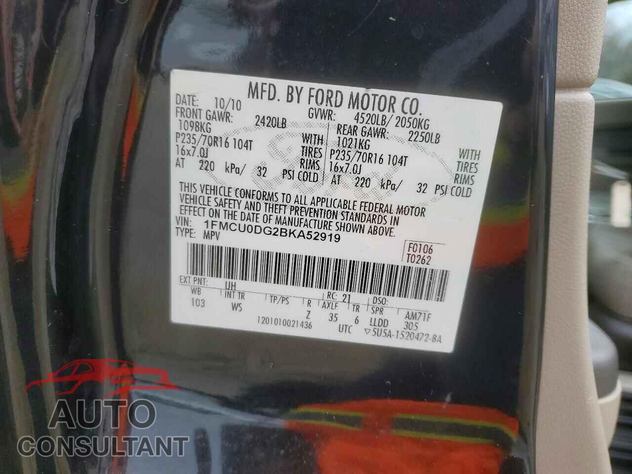 FORD ESCAPE 2011 - 1FMCU0DG2BKA52919