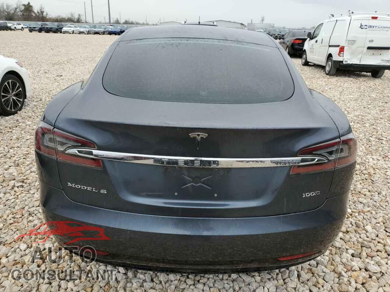 TESLA MODEL S 2017 - 5YJSA1E25HF224268