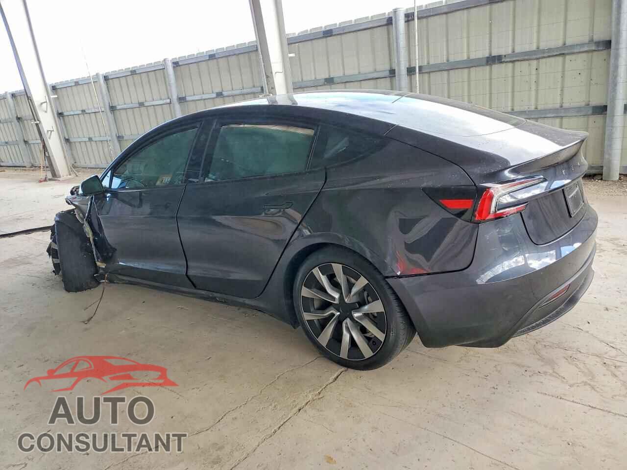 TESLA MODEL 3 2024 - 5YJ3E1EA3RF752750