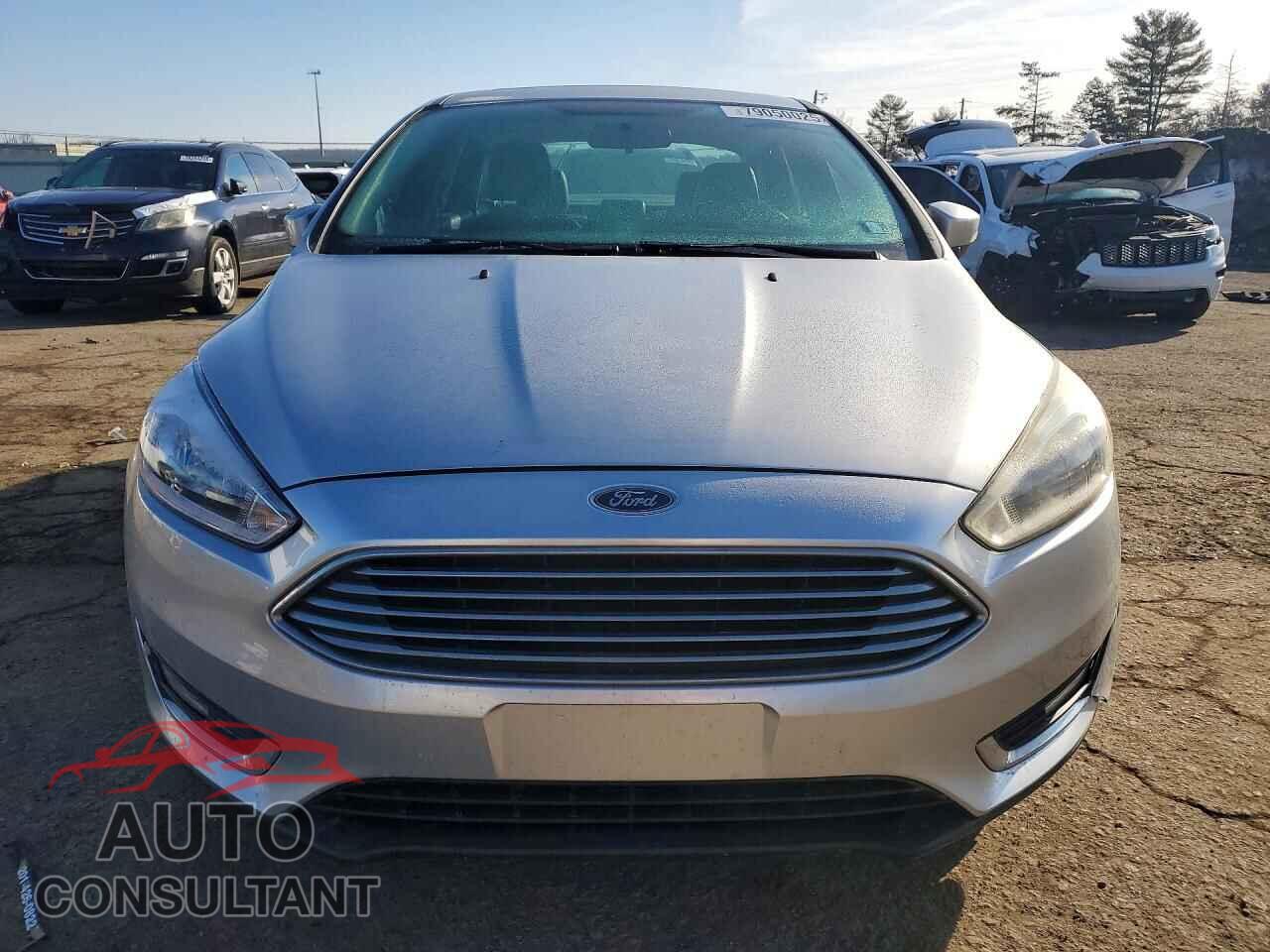 FORD FOCUS 2017 - 1FADP3J29HL259956