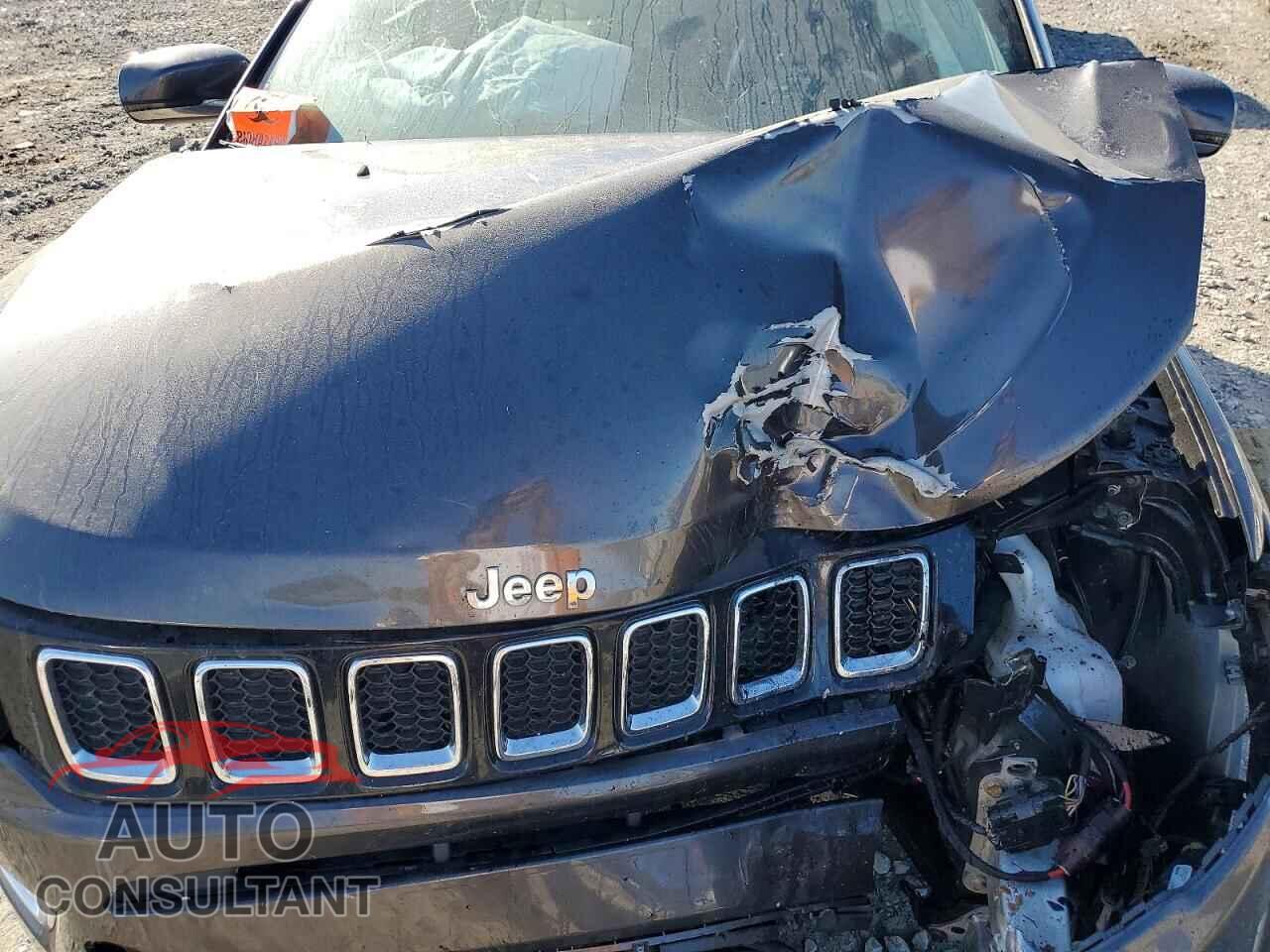 JEEP COMPASS 2019 - 3C4NJDCB9KT817092