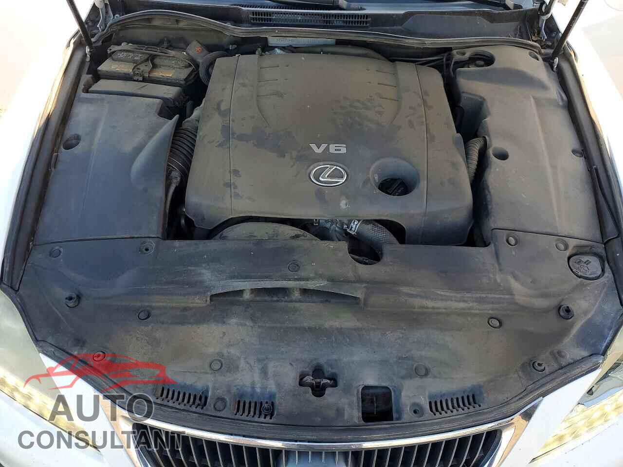 LEXUS IS 2011 - JTHBF5C29B5150050