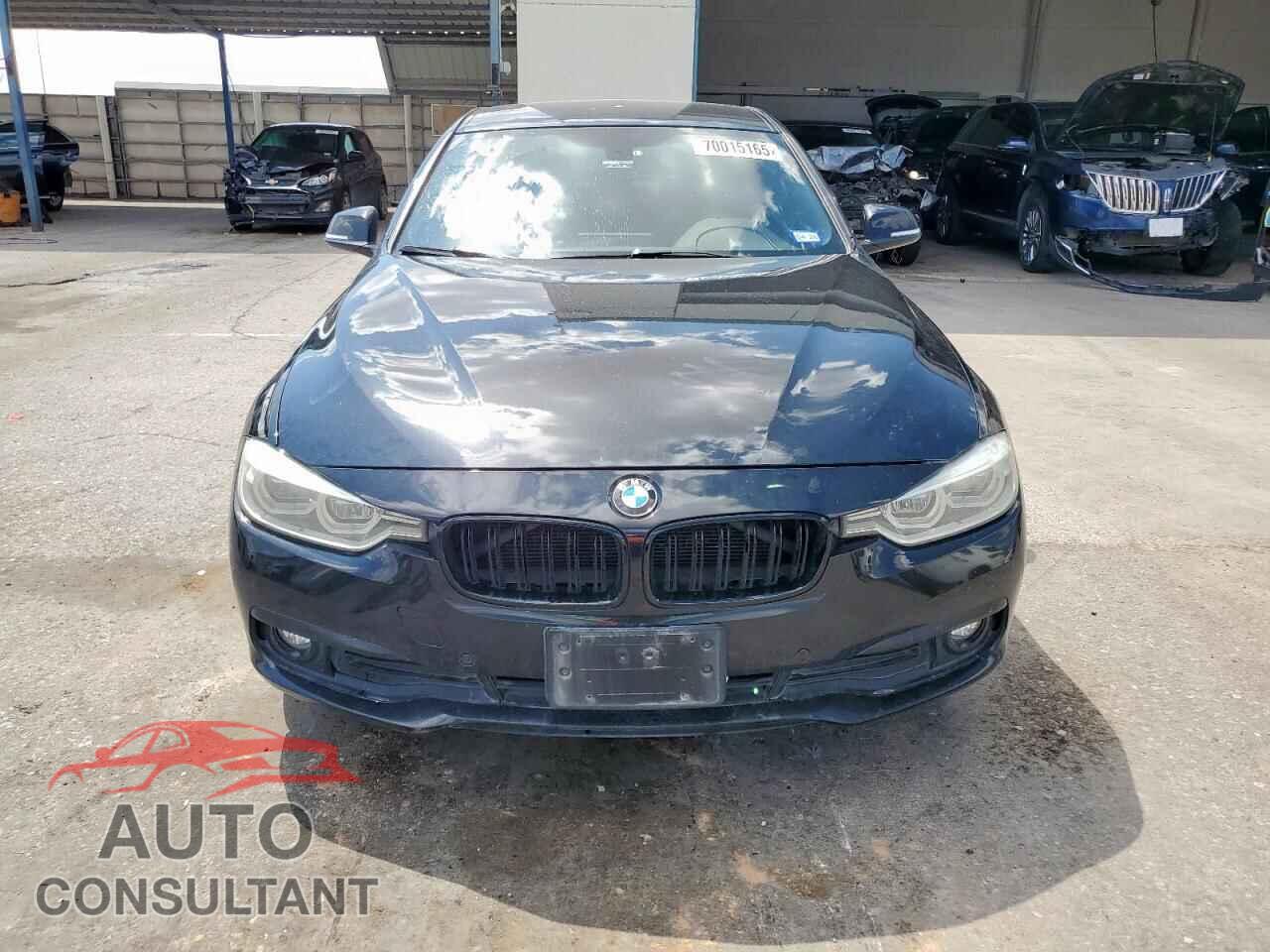 BMW 3 SERIES 2016 - WBA8E1G58GNU12026