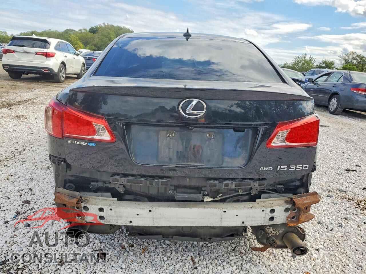 LEXUS IS 2011 - JTHCE5C2XB5001136