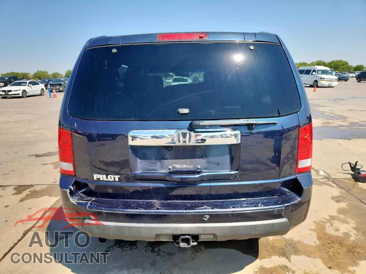 HONDA PILOT 2011 - 5FNYF3H29BB036962