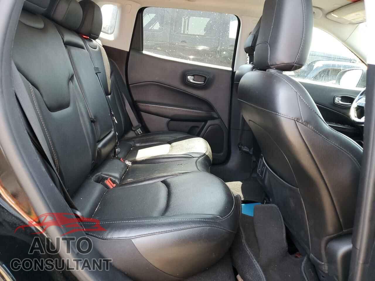 JEEP COMPASS 2020 - 3C4NJDCB1LT153520