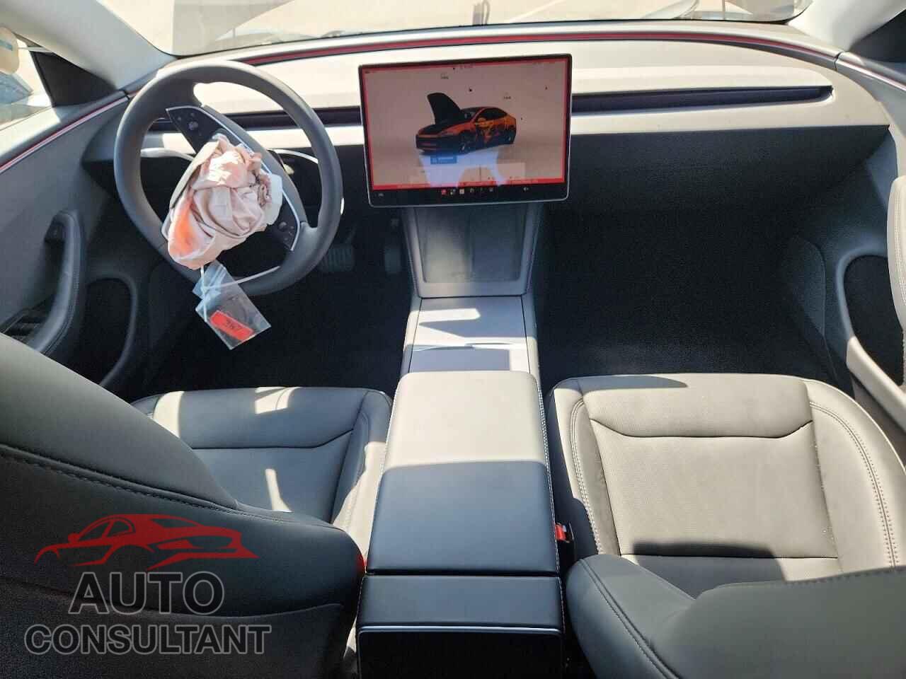 TESLA MODEL 3 2026 - 5YJ3E1EA1TF209646