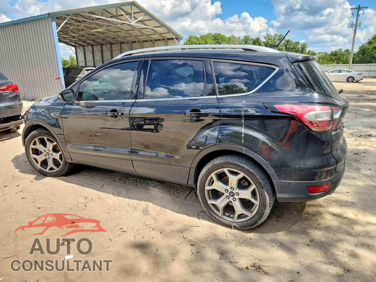 FORD ESCAPE 2018 - 1FMCU9J96JUA89338