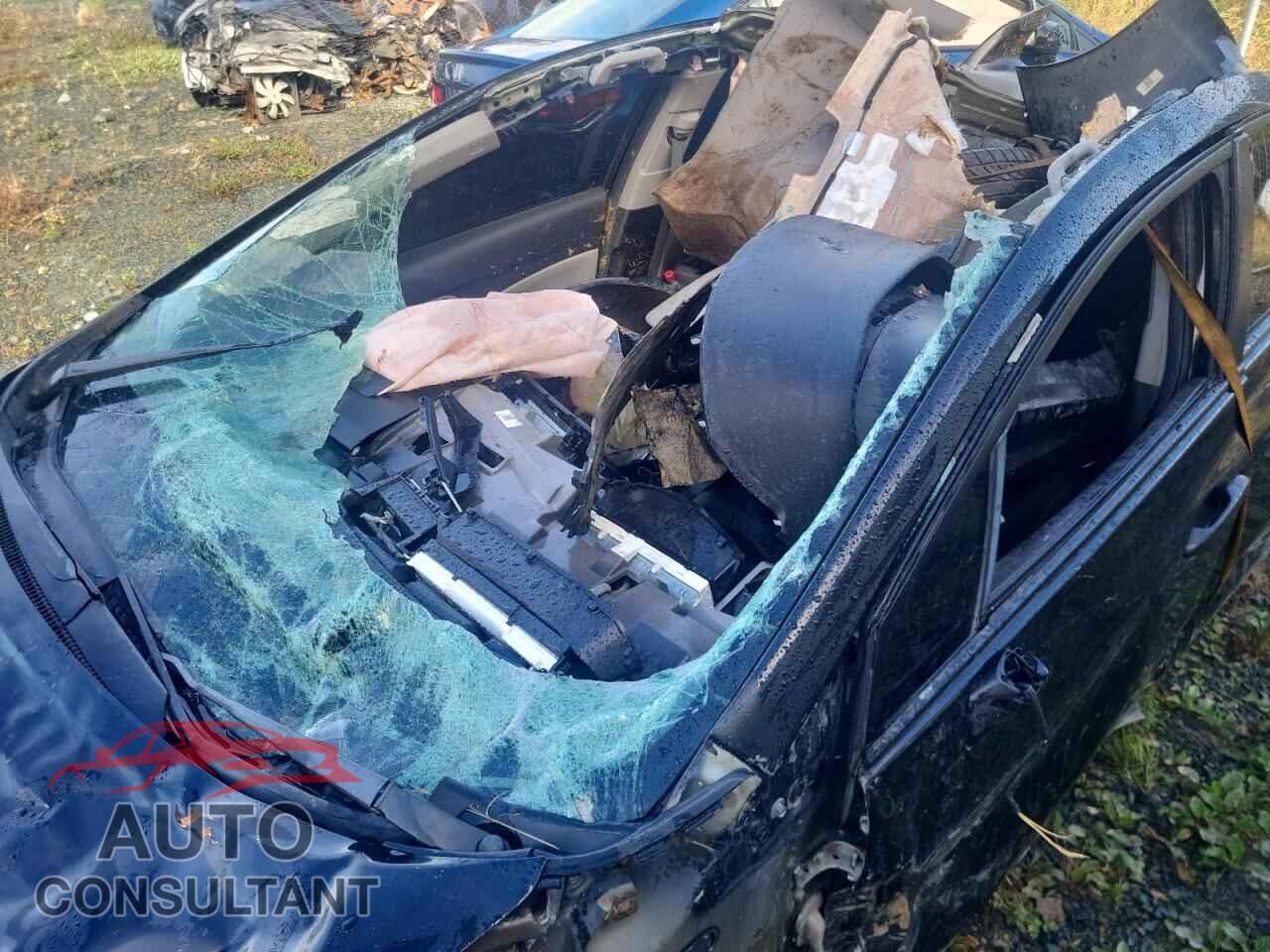 HONDA CIVIC 2015 - 2HGFB2E28FH051066