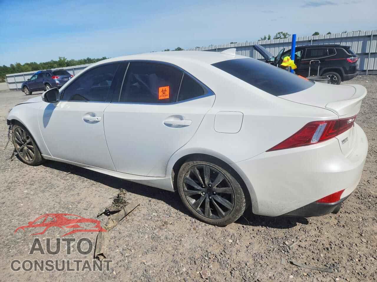 LEXUS IS 2016 - JTHCM1D23G5008639