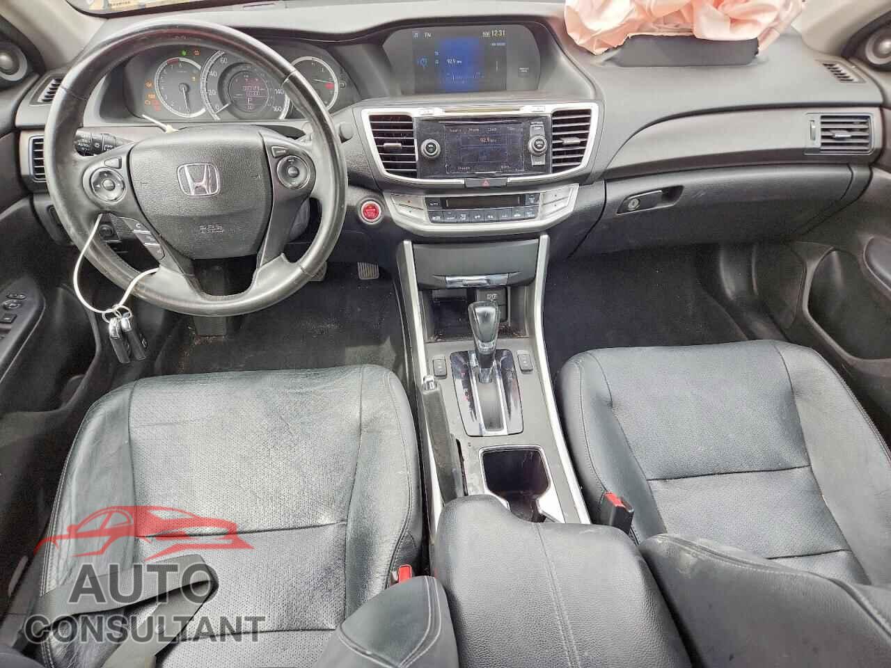 HONDA ACCORD 2015 - 1HGCR3F82FA010308