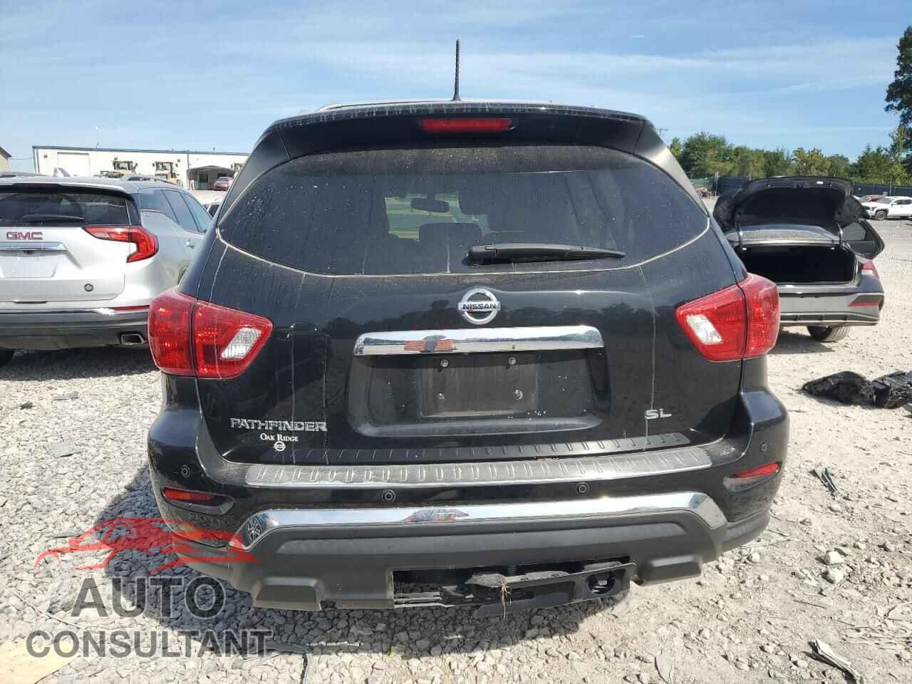 NISSAN PATHFINDER 2017 - 5N1DR2MN8HC694922