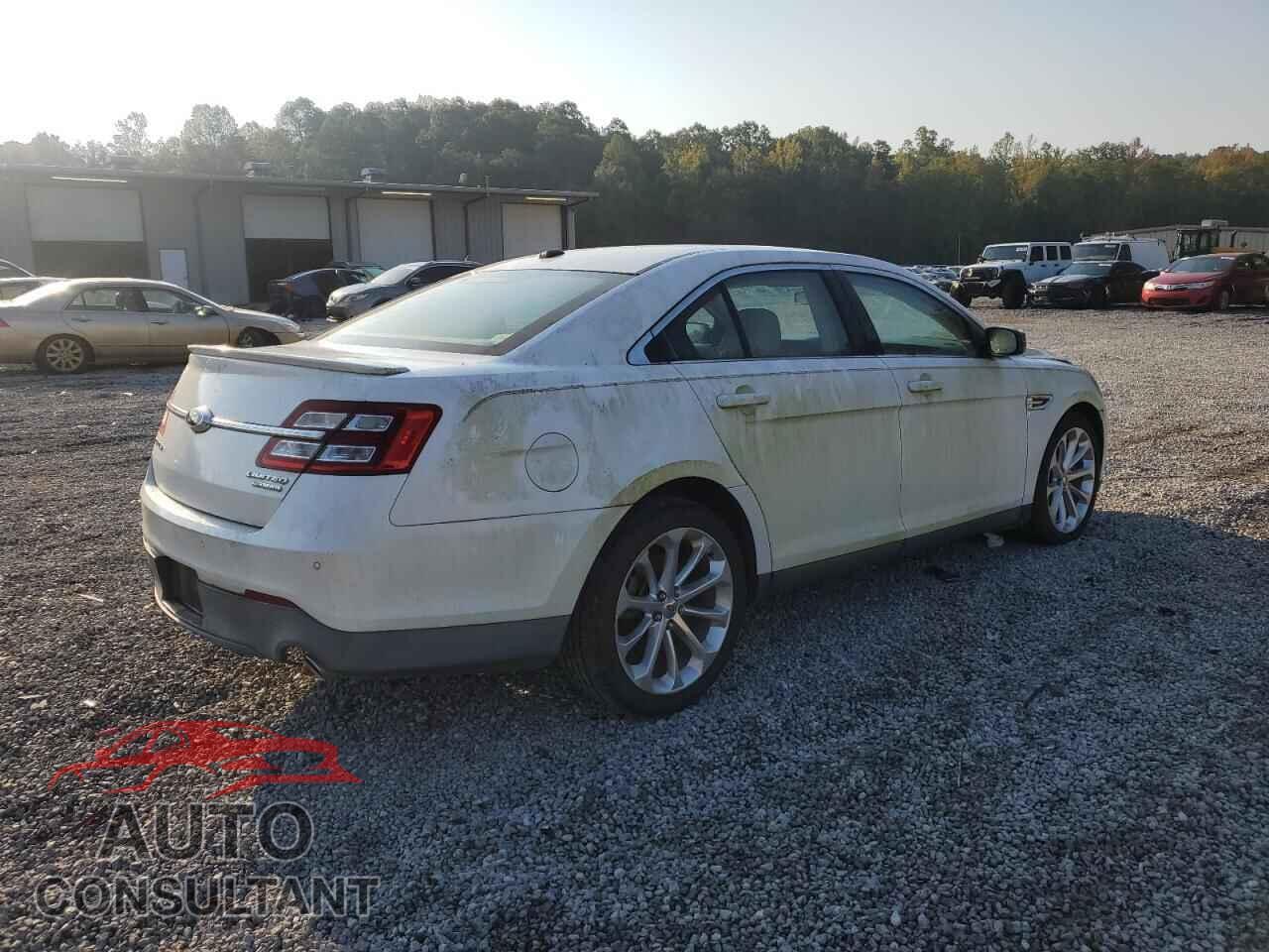 FORD TAURUS 2013 - 1FAHP2F8XDG107440