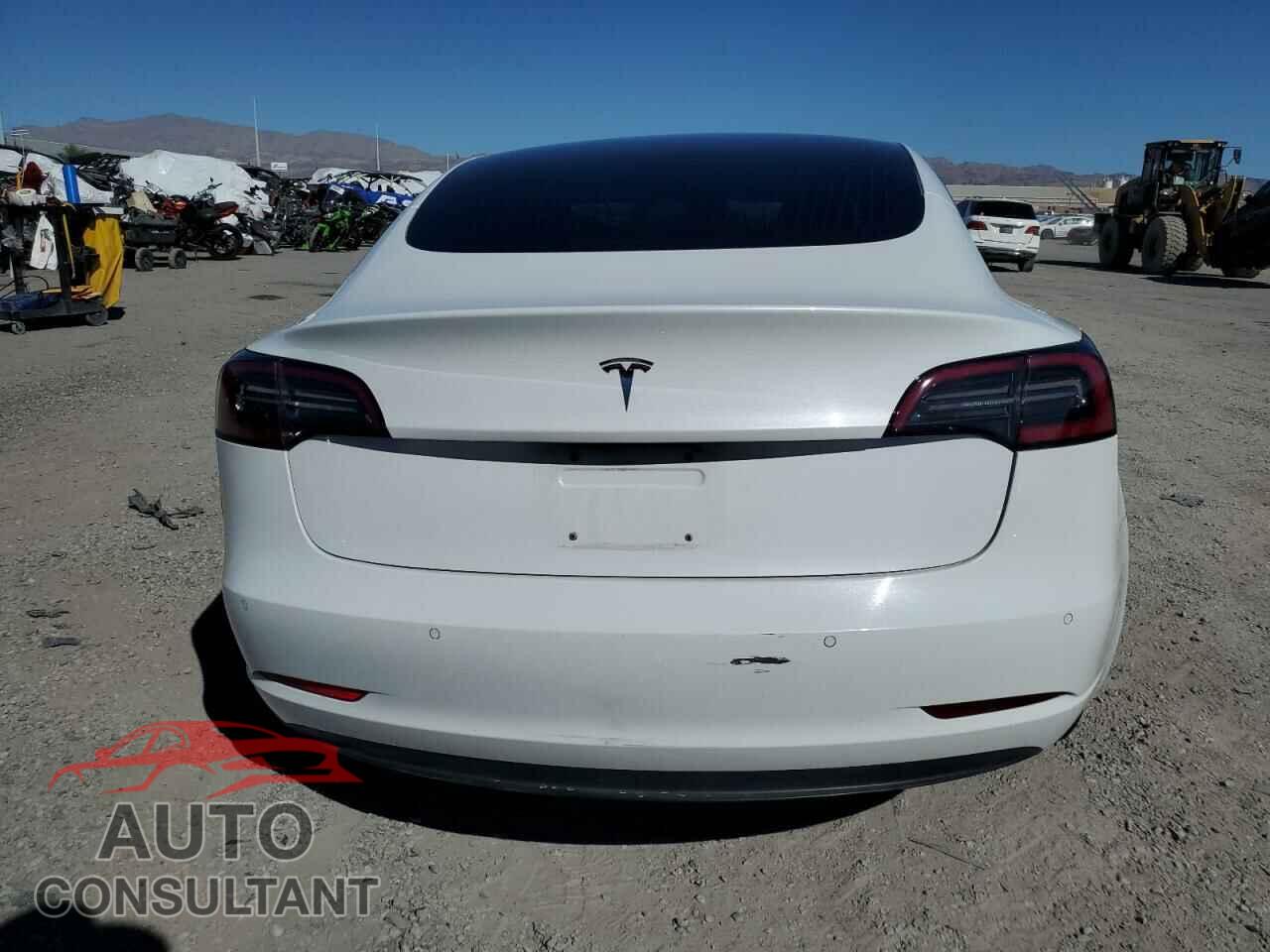 TESLA MODEL 3 2018 - 5YJ3E1EA8JF046328