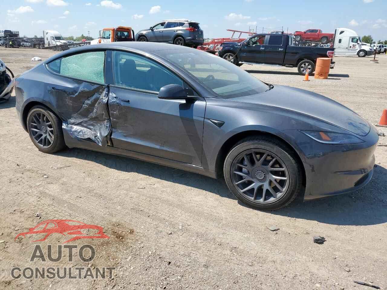 TESLA MODEL 3 2025 - 5YJ3E1EA5SF983929