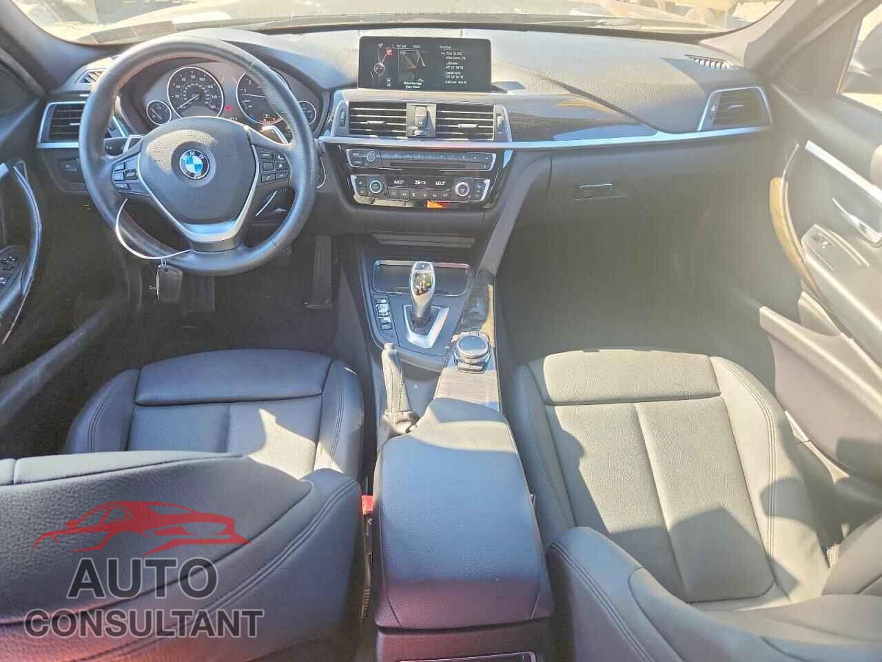 BMW 3 SERIES 2016 - WBA8E3G57GNU03247