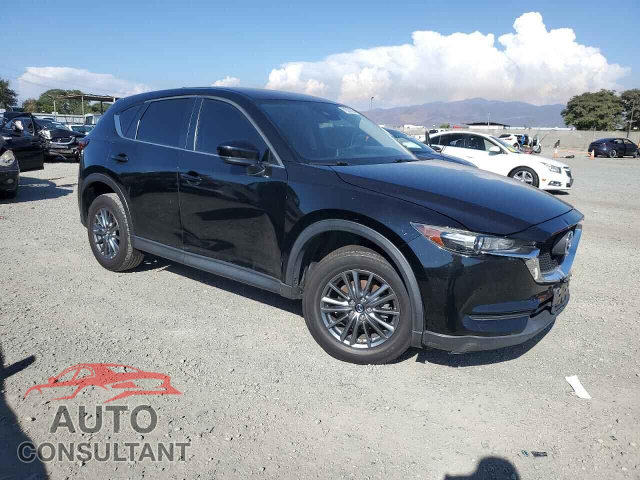 MAZDA CX-5 2017 - JM3KFABLXH0158210
