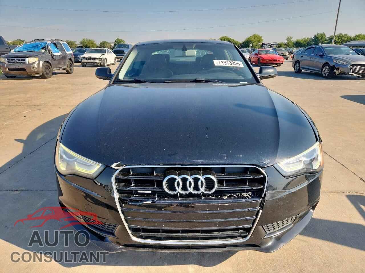 AUDI A5 2013 - WAUCFAFR2DA001607