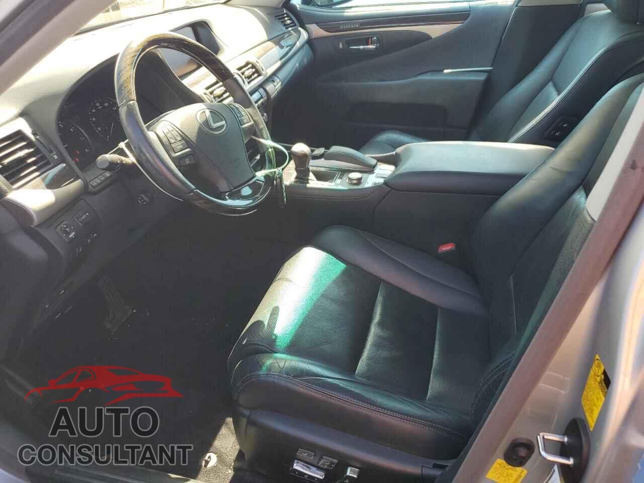 LEXUS LS460 2013 - JTHCL5EF7D5019022