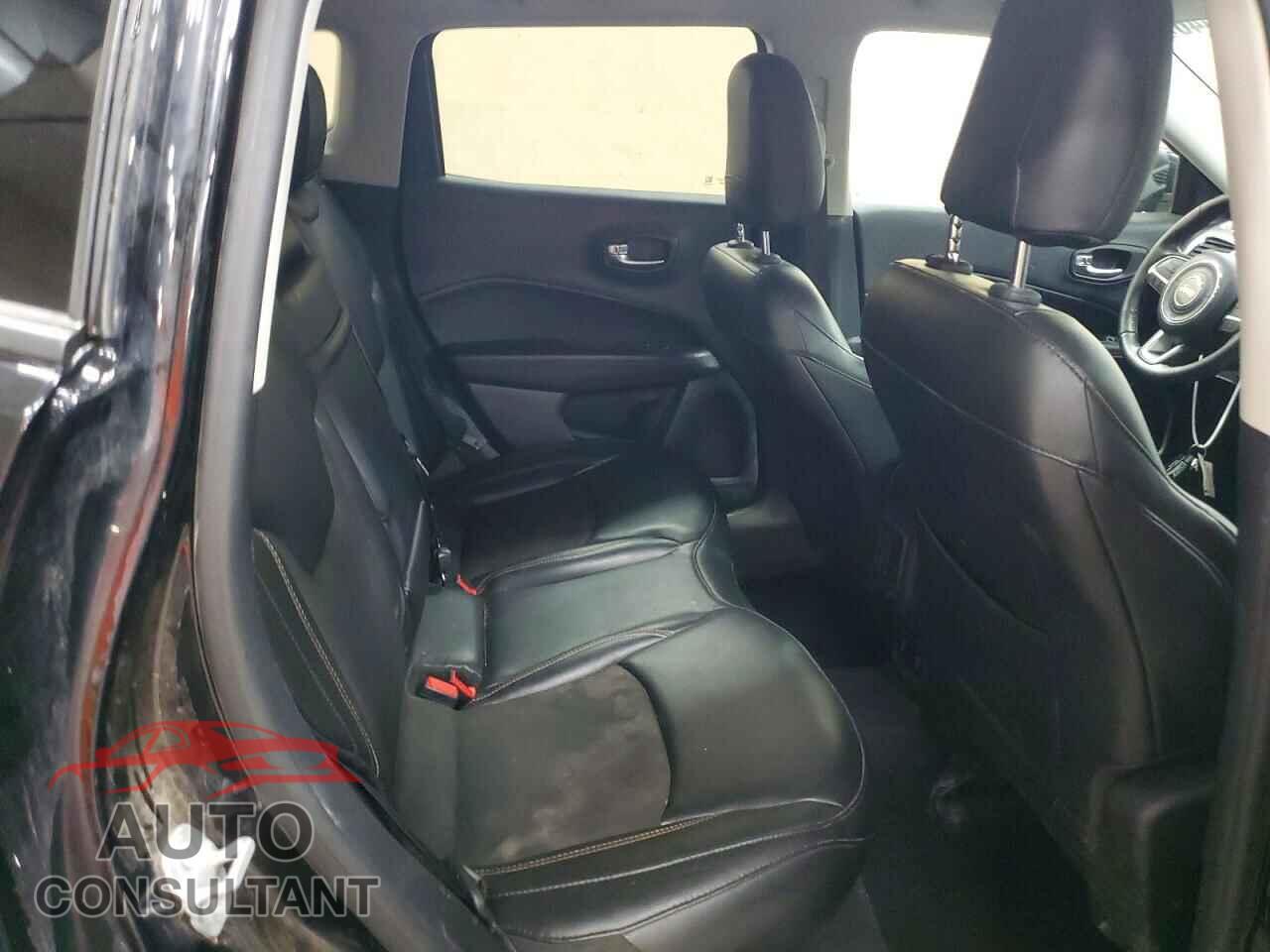 JEEP COMPASS 2019 - 3C4NJDBB5KT647119