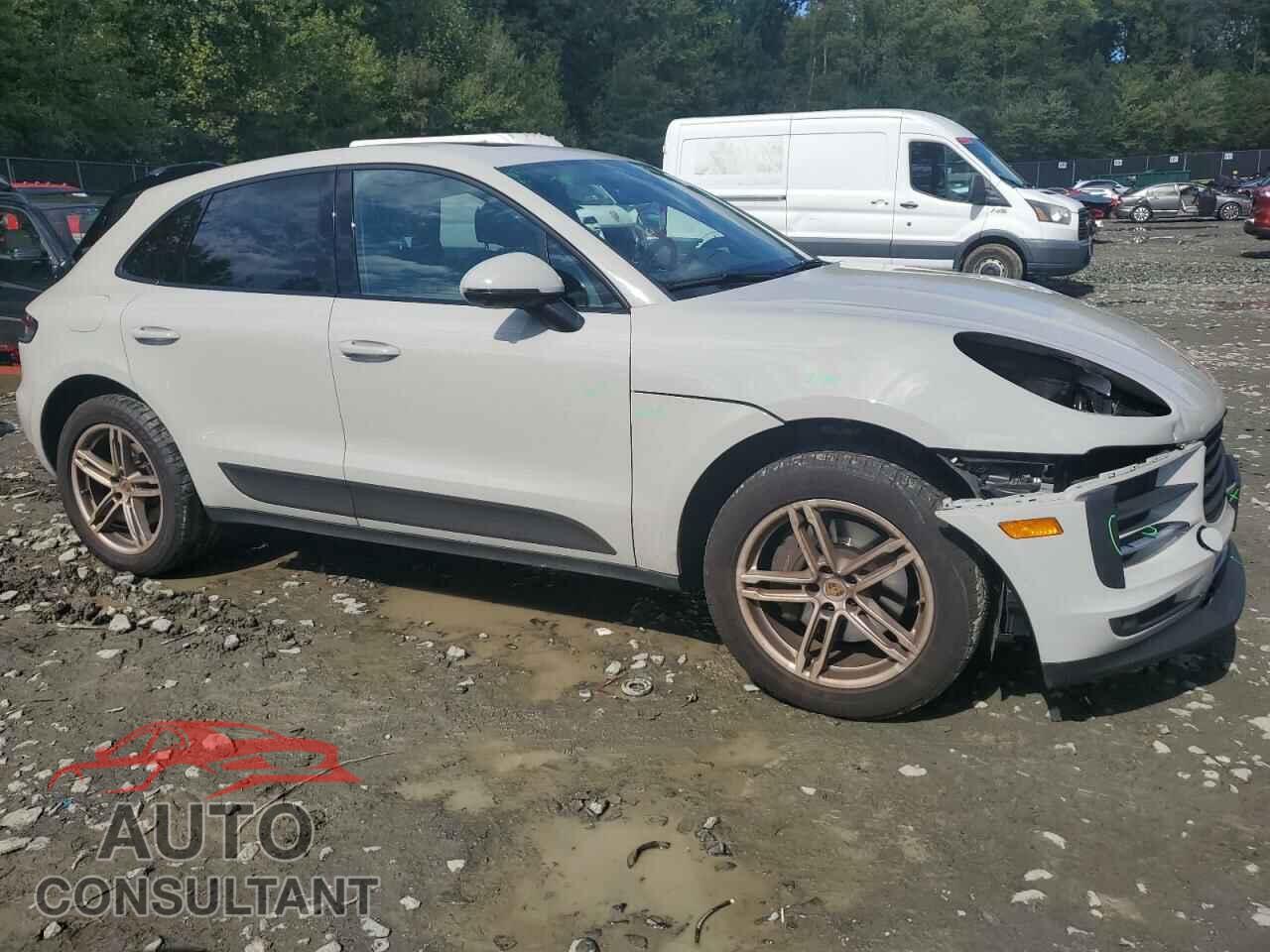 PORSCHE MACAN 2021 - WP1AA2A56MLB00663