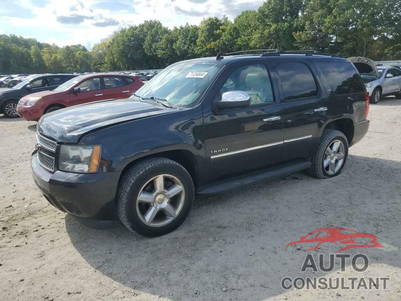 CHEVROLET TAHOE 2011 - 1GNSKCE08BR169637