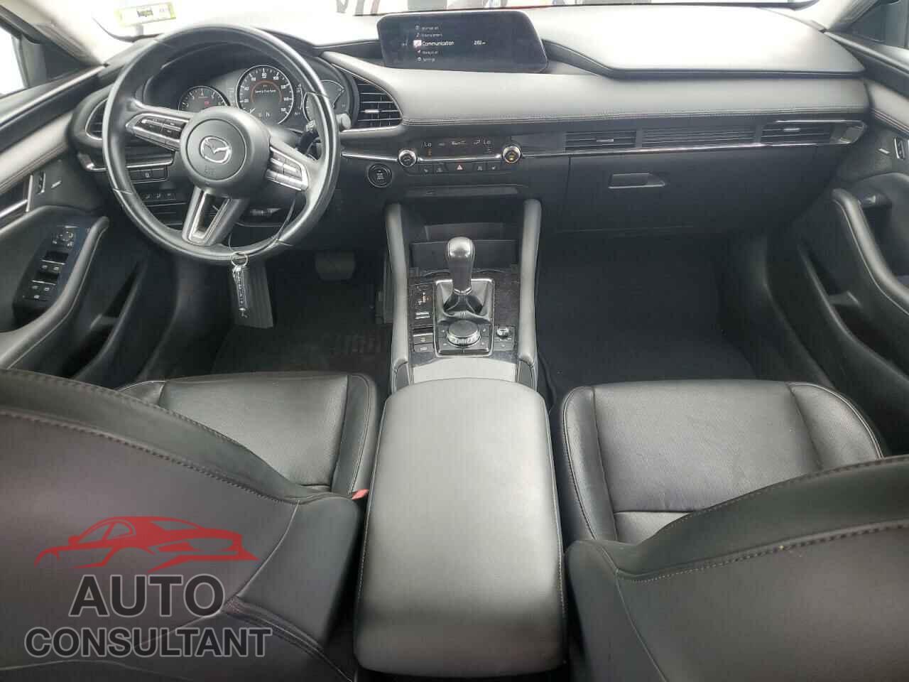 MAZDA 3 2019 - 3MZBPAEM1KM105164